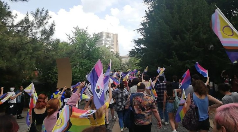 2022 ODTÜ Onur Yürüyüşü davası ertelendi: Bir sonraki duruşma 22 Eylül 2026’da - ÜniKuir