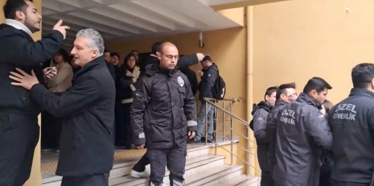 DTCF’de Poyraz Eyleminde Önce Faşist Öğrenciler Gerilimi Tırmandırdı Sonra ÖGB, LGBTİ+ ve Kadın+ Öğrencilere Tekrar Saldırdı - ÜniKuir