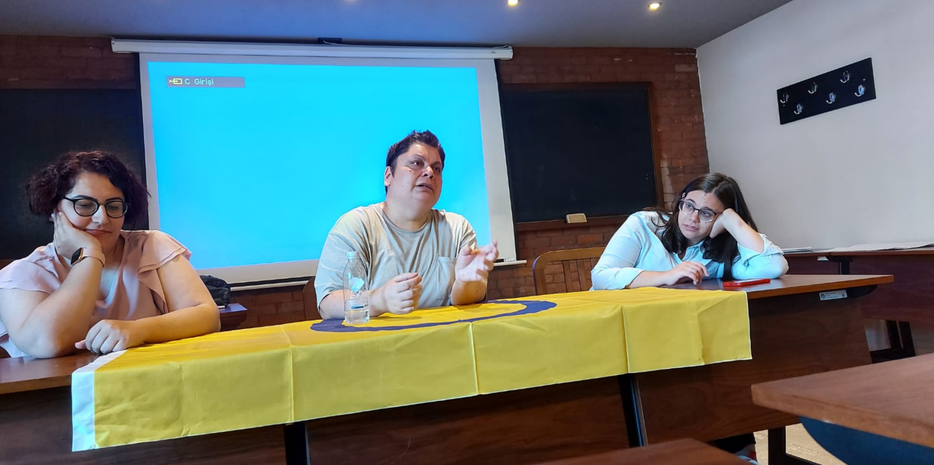 interseks-farkindalik-gunu-lgbt-harekete-dahil-olmayi-dunyanin-kalanindan-daha-guclu-sekilde-basardik