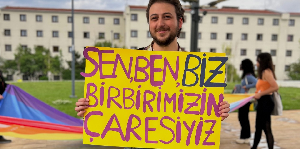 Üniversite kayıt dönemi başlıyor!: "Gideceğim kampüste lubunyalar neler yaşıyor?" - ÜniKuir