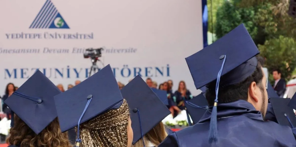 Yeditepe’de Hipokrat Yemini’ne Sansür - ÜniKuir
